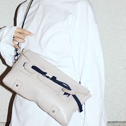 leather×nylon shoulder bag 1枚目の画像