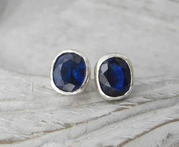 藍寶石耳環（銀）（銷售合同） 第1張的照片