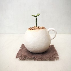 4922.bud 粘土の鉢植え マグカップ 1枚目の画像