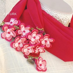 [再次上架]固體蕾絲花朵純棉披肩“瑪格麗特/ 2面”漿果粉紅色 第1張的照片