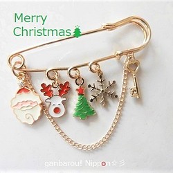 ＊送料無料＊チャリティー★クリスマスのブローチピン☆彡サンタさん(99) 1枚目の画像