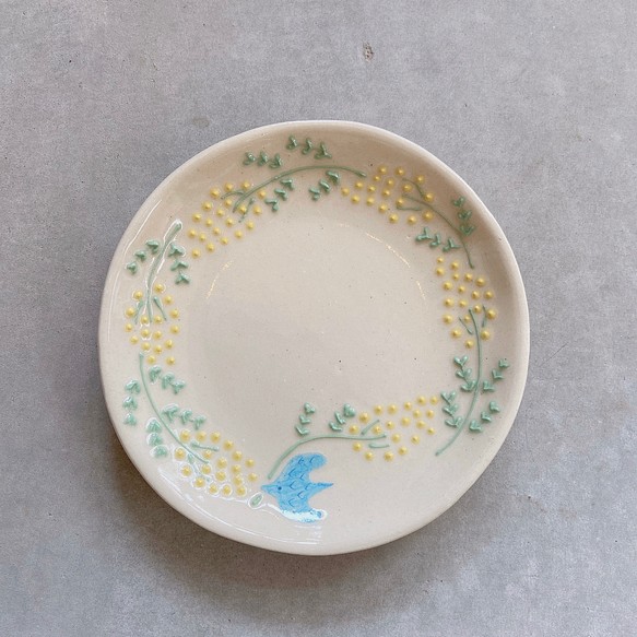ミモザの皿　15㎝ 1枚目の画像