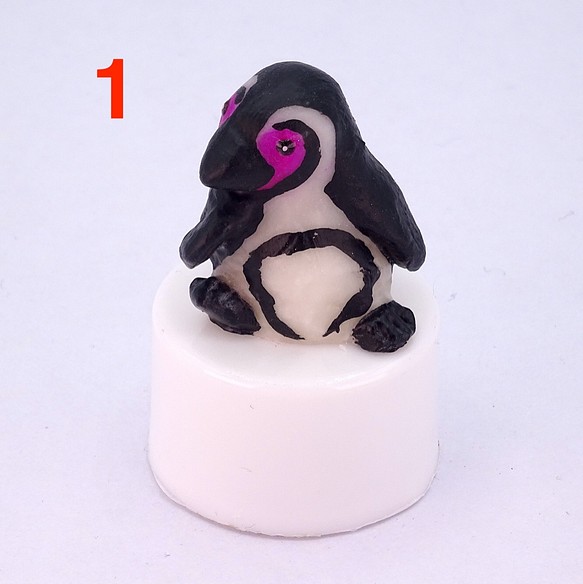 LEDキャンドルライト付き人形シリーズ「ペンギンワールド」フンボルトペンギン 1枚目の画像
