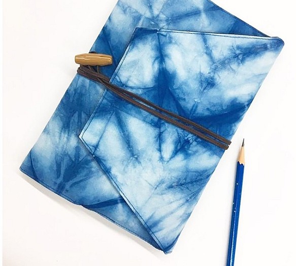 藍染-星空下綁帶書衣 可客製化尺寸 第1張的照片