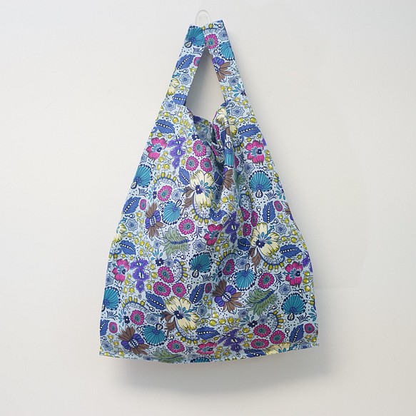 Carmen S 背心購物包 淺藍花梗花柄環保袋 購物袋 飲料袋carmen S 的作品 Creemaー來自日本的手作 設計購物網站