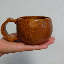 櫸木雕刻咖啡杯 第1張的照片