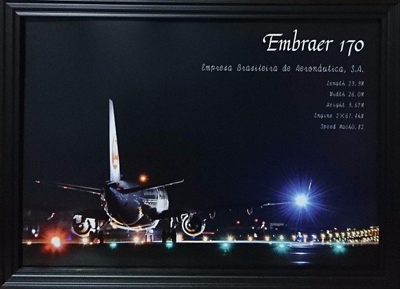 7u4■A4サイズ、空港での飛行機写真・夜景■オシャレなポスター2枚組 1枚目の画像