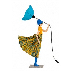 【送料無料】風のリトルガールおしゃれランプ Julia フロアライト 受注製作 1枚目の画像