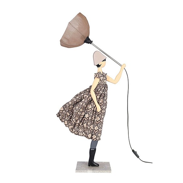 【2020年春モデル】風のリトルガールおしゃれランプ Eleni スタンドライト 受注製作 送料無料 1枚目の画像