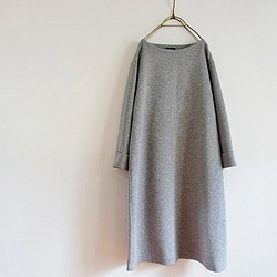 紙板空氣針織連衣裙&lt;淺灰色&gt; 第1張的照片