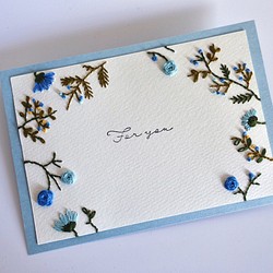 紙刺繍カード 草花モチーフのFor youカード[ブルー] 1枚目の画像