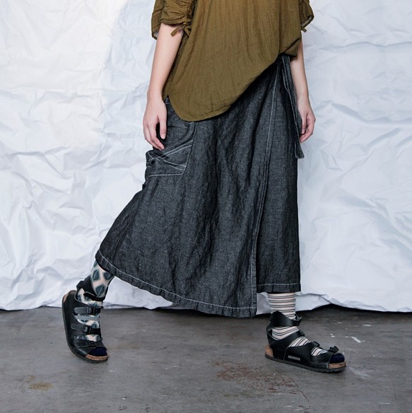 THE LIGHT_Wrap skirt with pocket sewing & logo 1枚目の画像