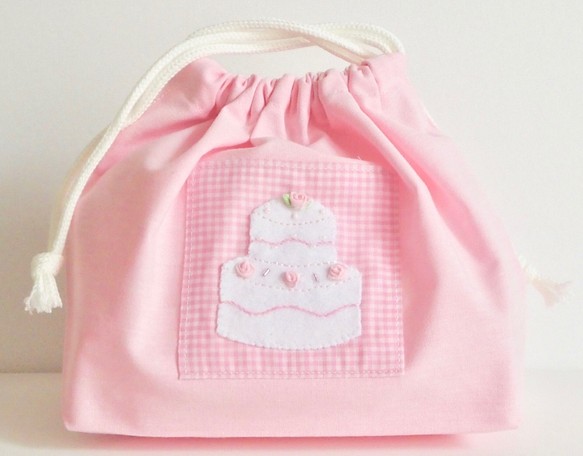 ケーキのアップリケのお弁当袋・巾着袋（ピンク）♪ 1枚目の画像