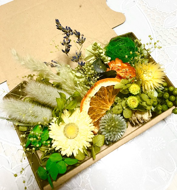 るり玉アザミさんとお花たち＊♡ハーバリウム花材ドライフラワー 花材セット 1枚目の画像
