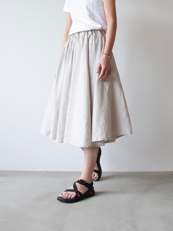 Linensilk skirt / light beige 1枚目の画像