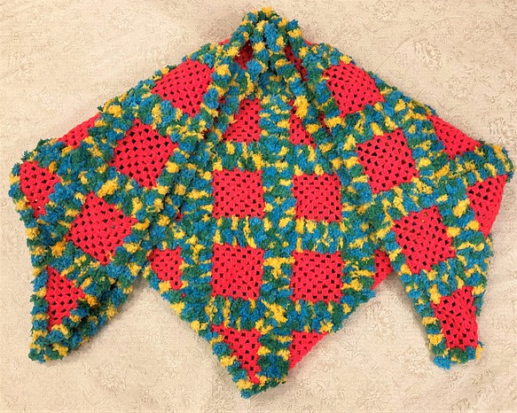 ミックスホットピンク ふわふわ暖かいショール/手編み/かぎ針編み/ハンドメイドショール 1枚目の画像