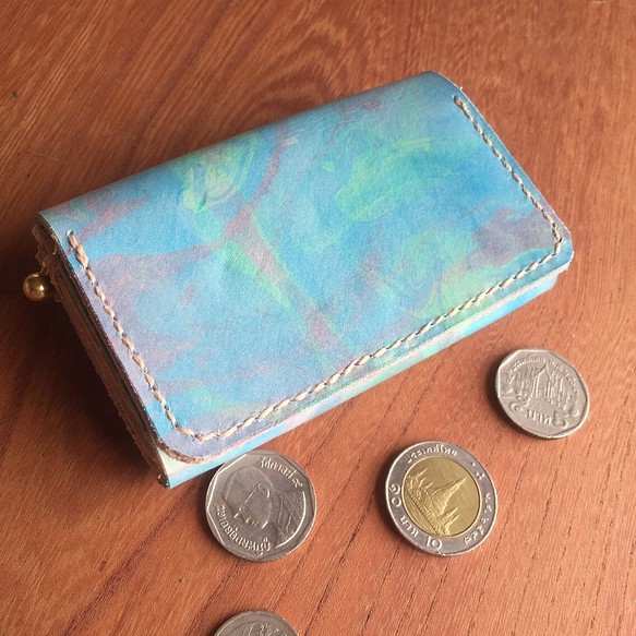 手染めマーブル模様の牛革の極小財布 1枚目の画像