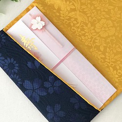 艶やか 袱紗(ふくさ)  流水菊桜 紺色 1枚目の画像
