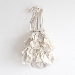 送料無料◆フランネル(スノーホワイト色)のリボンバッグ<bag007> 1枚目の画像