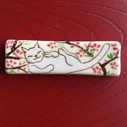 猫 箸置き 桜と白ネコ 6.3㎝ 1枚目の画像