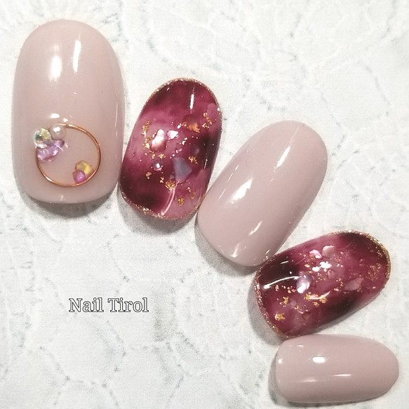 キラキラボルドーネイル ネイルチップ ネイルシール Nail Tirol 通販 Creema クリーマ ハンドメイド 手作り クラフト作品の販売サイト