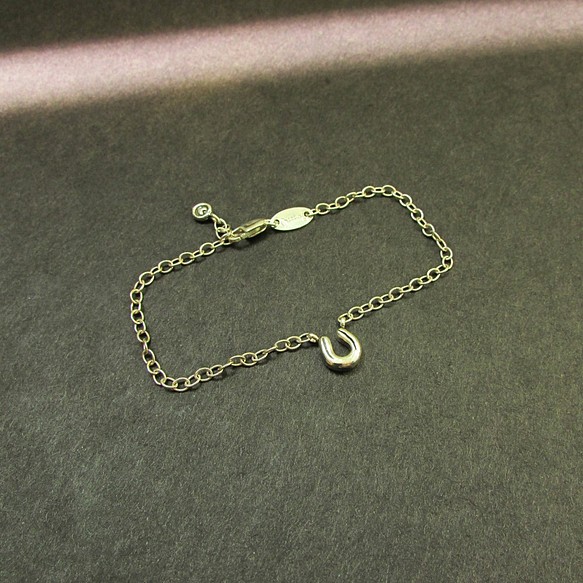 mittag BB802 bb horseshoe f bracelet_bb馬蹄鐵f手鍊 設計師手做 附品牌原木珠寶盒 第1張的照片