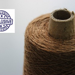 ピュアキャメル100%毛糸　1/5.5NM 日本製　300g ナチュラルキャメル 1枚目の画像