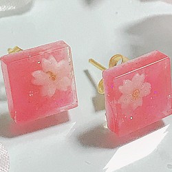 【樹脂】桜ピアスorイヤリング〜春〜 1枚目の画像