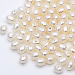 淡水パール 10粒 本真珠 極小 ポテト バロック 3.5~4.5mm*4.5~5.5mm ホワイト 白 1枚目の画像