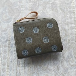 刺繍革財布 『SHABON』khaki×水色☆ 二つ折りミニ財布☆ 1枚目の画像