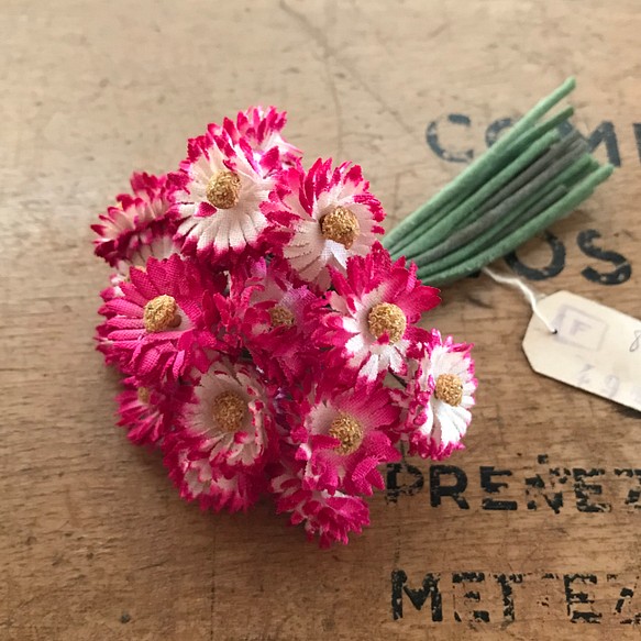 フランスの古い布花・ピンクお花のブーケ 1枚目の画像
