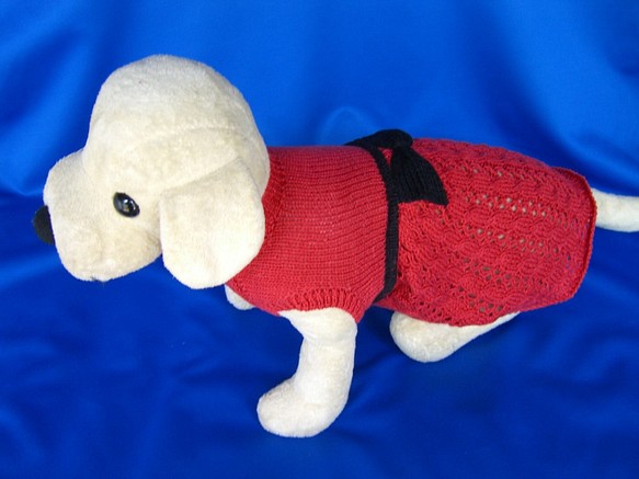 赤に黒のリボンの付いた犬の夏セーター(SS-1779) 1枚目の画像