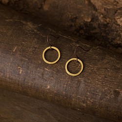 Circular 迴圈 短鉤 黃銅耳環 第1張的照片