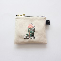 一件 &lt;10 厘米拉鍊&gt; 古董玫瑰刺繡小包 第1張的照片