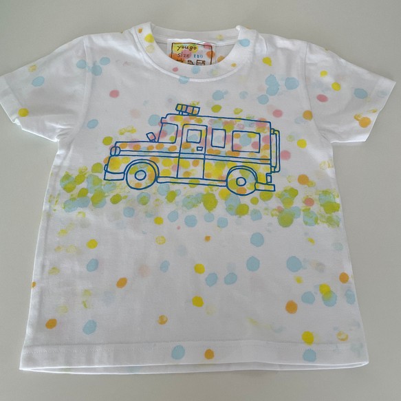 受注制作　kidsTシャツ「はたらく車〜パトカー」100cm~140対応 1枚目の画像