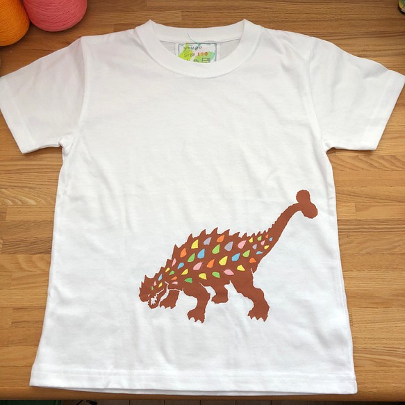 受注制作　kidsTシャツ「カラフル*アンキロサウルス」80cm~140対応 1枚目の画像