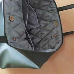 深緑色のA4対応シンプルトートバッグ「Creema限定」 4枚目の画像