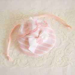 可愛いリボンとレースのミニ巾着（ピンクストライプ） 1枚目の画像