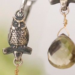 貓頭鷹夾式耳環 橄欖石應／SILVER 單耳 第1張的照片