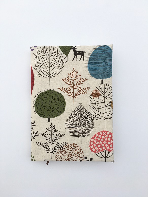 布製ブックカバー北欧の森のカスタムスタイル 1枚目の画像