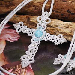 愛と平和のと癒しの石『ラリマー』マクラメ編み十字架トップネックレス2 1枚目の画像