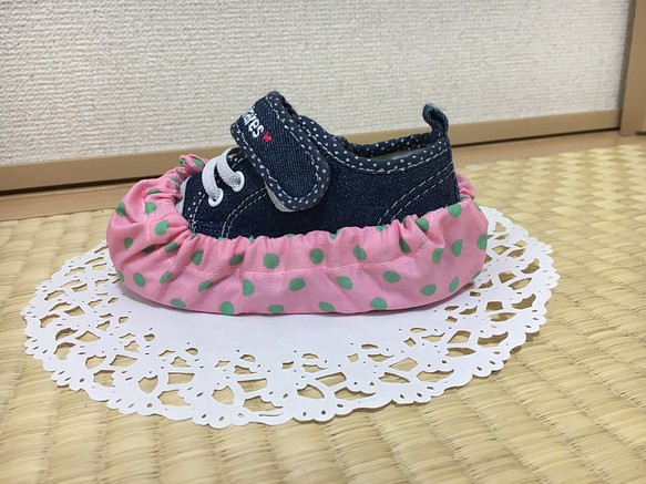靴カバー☆ピンク×緑ドット 1枚目の画像