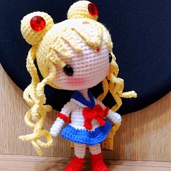 【ブラウンハンドメイド】手編みウールドール-美少女戦士セーラームーンチャーム 1枚目の画像
