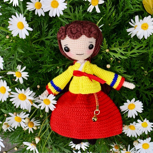 ブラウン手作り 手編みのウール人形 韓国の古典的な女の子 あみぐるみ 磨啡手作 通販 Creema クリーマ ハンドメイド 手作り クラフト作品の販売サイト