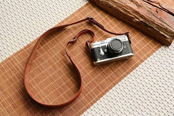 hykcwyre 客製皮製相機帶, 內藏棉芯, 單反, Leica, Canon, Nikon 第1張的照片