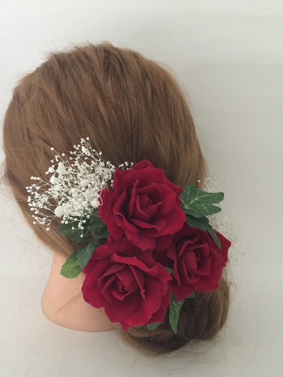薔薇とかすみ草髪飾り ブライダル髪飾り 前撮り髪飾り 髪飾り ヘッド 