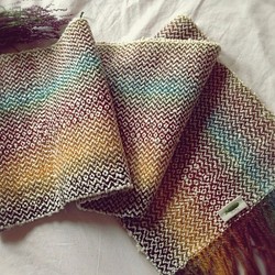 手織り リトアニアウール糸のマフラー 1枚目の画像