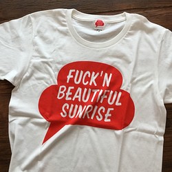 SLOW LANE FUCK’N BEAUTIFUL SUNRISE プリントTシャツ 1枚目の画像