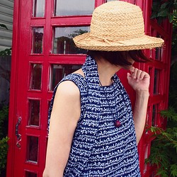 【夏の福袋】紺にアルファベットのノースリーブブラウスとスカーフのセット（受注制作）-浴衣（古布）から 1枚目の画像