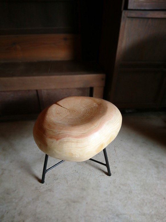 wood stone chair ひのき 丸太 アイアン スツール